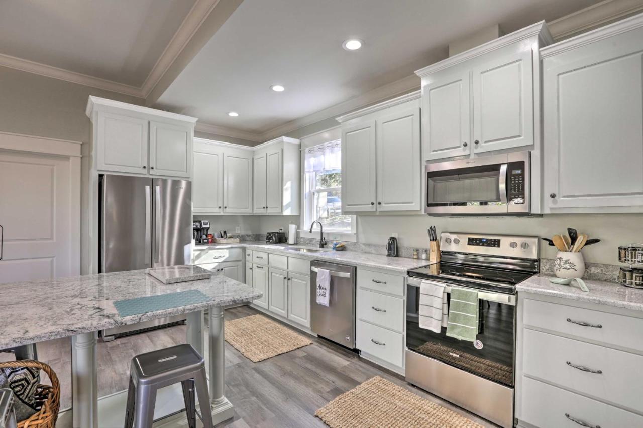 White Oak Creek Home With Views, Deck And Pool Access! 유폴라 외부 사진